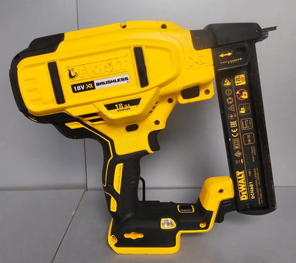 Dewalt DCN681N 18V XR Brushless Narrow Crown Stapler - Body Only