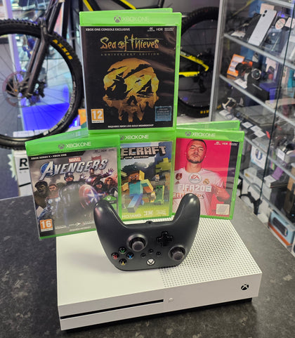 Xbox One S Bundle - 4 Games