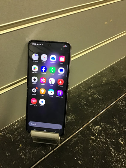 Samsung Galaxy Z Flip 4