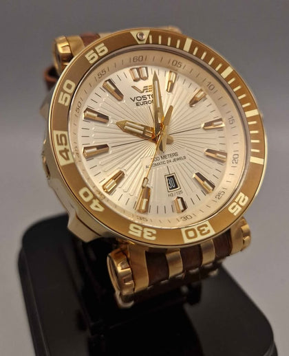 Vostok-Europe Mens Automatic Watch Energia Rocket NH35A-575B281