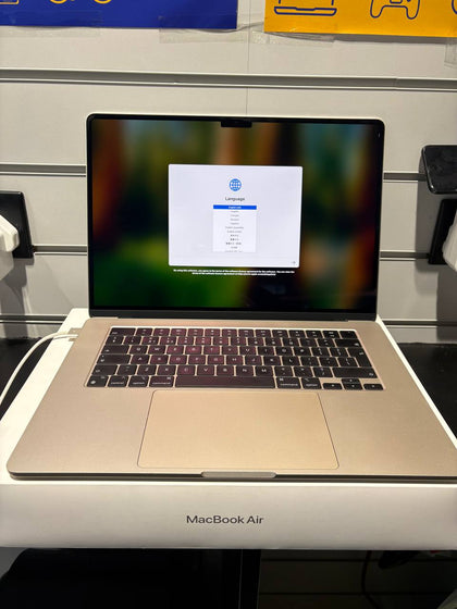 MacBook Air 15,13 M3 (8-CPU 10-GPU) 8GB Ram 256GB SSD 15
