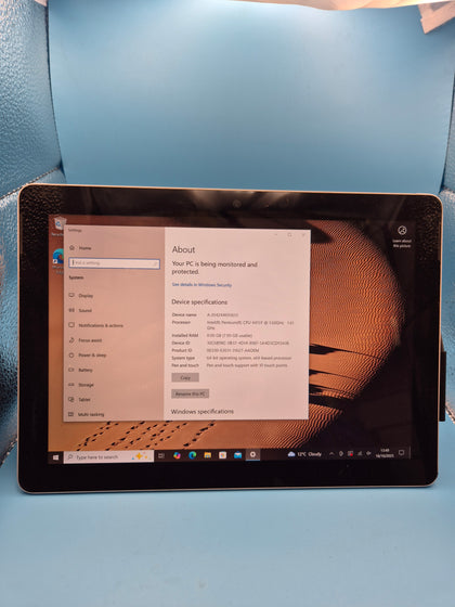 Microsoft Surface Go Model 1825