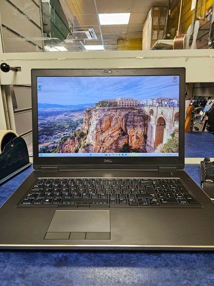 Dell Precision 7740: I7-9850H/16GB Ram/512GB NVMe SSD/NVIDIA Quadro RTX 300