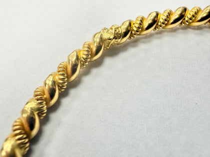 22ct Yellow Gold Bangle