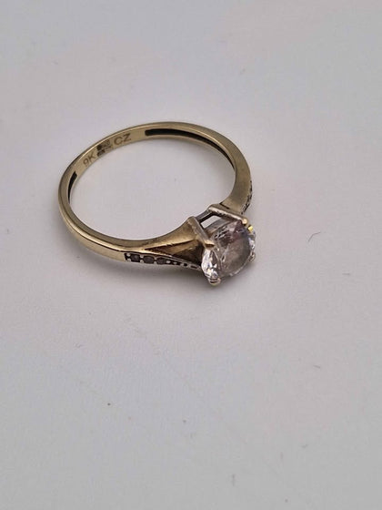 9ct Yellow Gold Cubic Zirconia Engagement Ring - Size L - 1.28 Grams