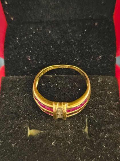 18ct Gold Ring (Size Q) Apx 3.4g