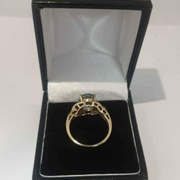 Gold Ring 9CT 375 size N.