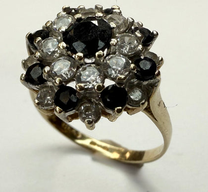 9CT GOLD CZ & SAPPHIRE STYLE CLUSTER RING SIZE N