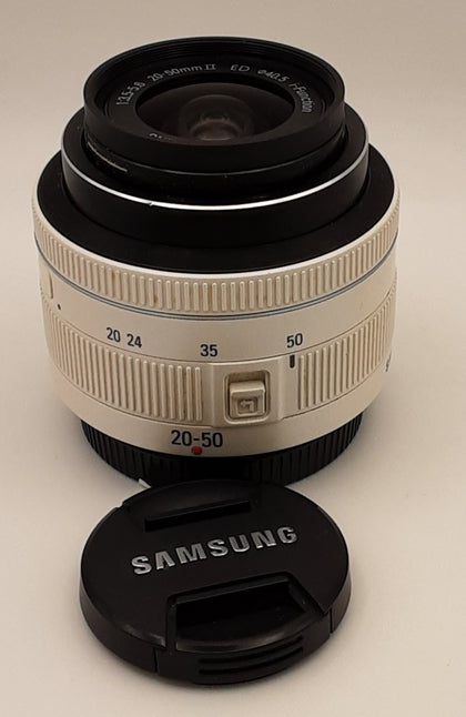 Samsung NX 20-50Mm f/3.5-5.6 II Ed Lens (White)