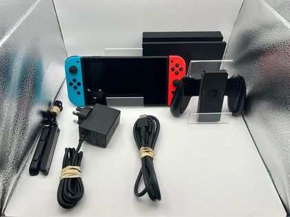 Nintendo Switch Console, 32GB HAC-001-01 + Neon Red/Blue Joy-Con, Discounted, Unboxed