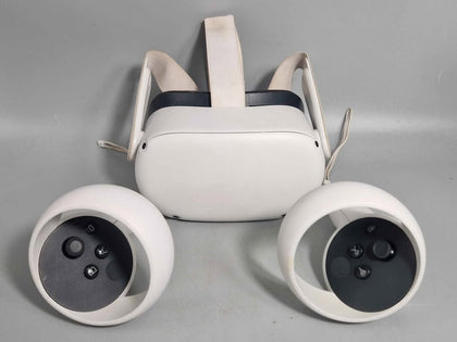 Meta/Oculus Quest 2 VR Headset (With Controllers) - 64GB, C