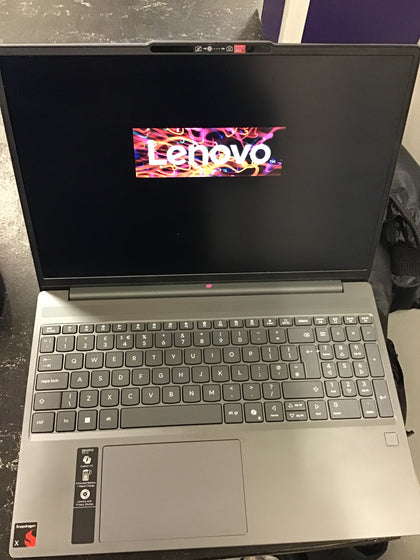 Laptop Lenovo IdeaPad Slim 3  snapdragon