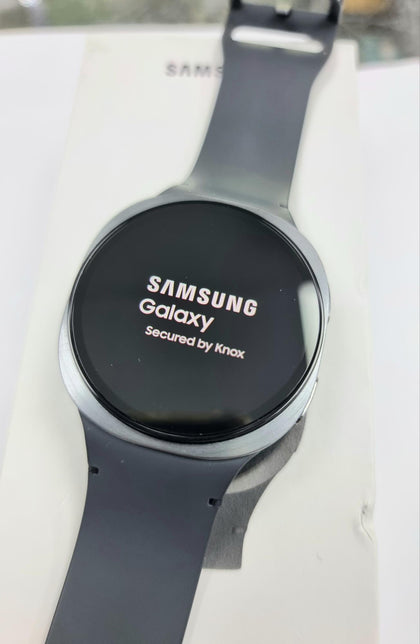 Samsung Galaxy Watch 8 Bluetooth/wifi/gps graphite boxed