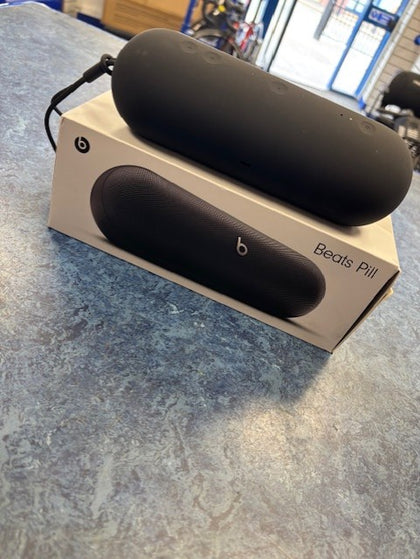 Beats Pill 2024 Matte Black Boxed.