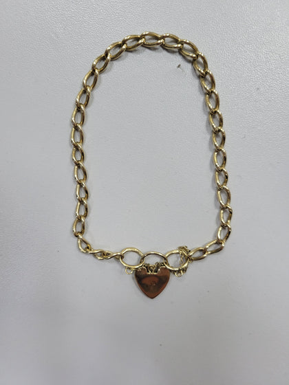 9K Gold Bracelet, 375 Hallmarked. Love Heart Padlock, 10.84G, Box Included.