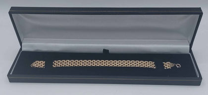 9ct Yellow gold bracelet full Hallmarked 6.0g Boxed 7