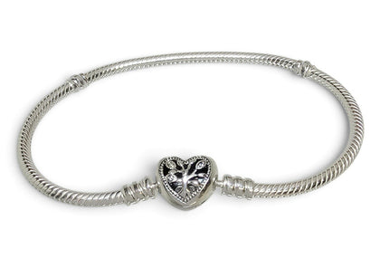 Pandora Moments Family Tree Heart Clasp Snake Chain Bracelet