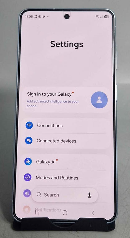 Samsung Galaxy S26 256GB Sky Blue, Unlocked, Boxed