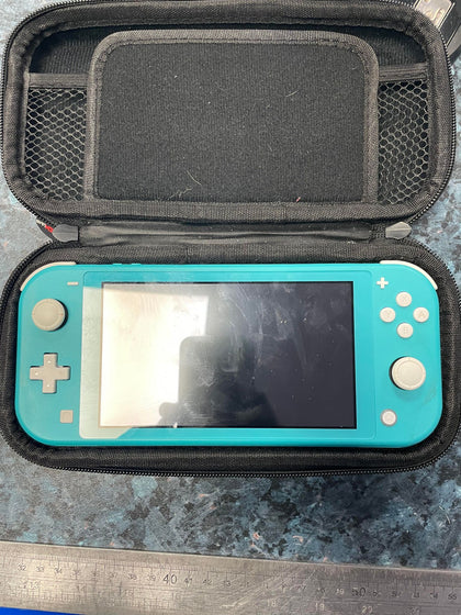 NNTENDO SWITCH LITE.