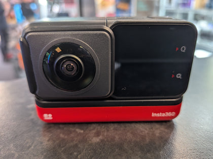 Insta360 One Rs Twin Action Camera