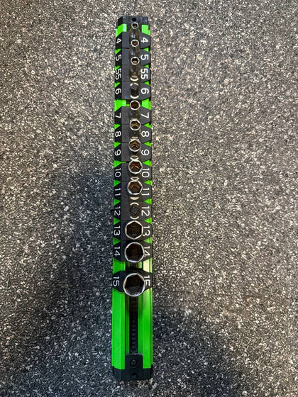 Snap n LAS14MG Socket Set On Rack
