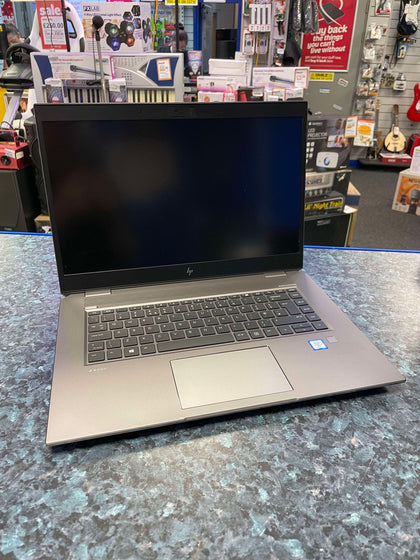 HP ZBOOK - 500GB SSD