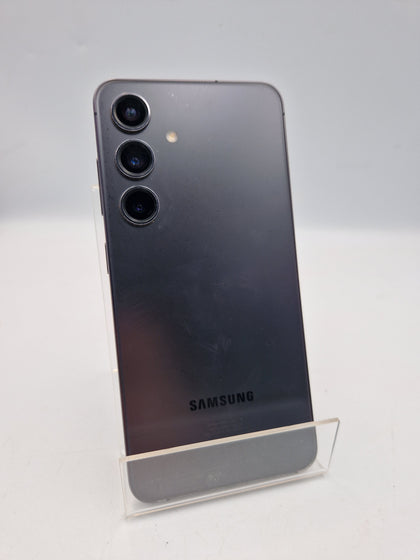 Samsung Galaxy S24 128GB Onyx Black smartphone unlocked unboxed (light scratches to screen)