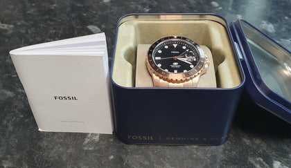 Fossil Blue GMT Rose Gold-Tone Stainless Steel Watch