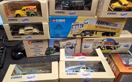 Corgi Die Cast Car Set Vintage 10x Cars