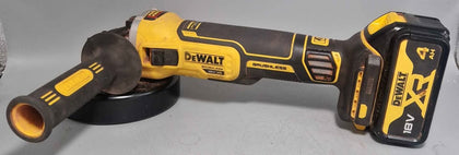 DeWalt DCG405 18v XR 125mm Cordless Angle Grinder + 4,0Ah Battery