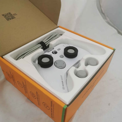 SCUF Valor Pro Wired White Controller Boxed