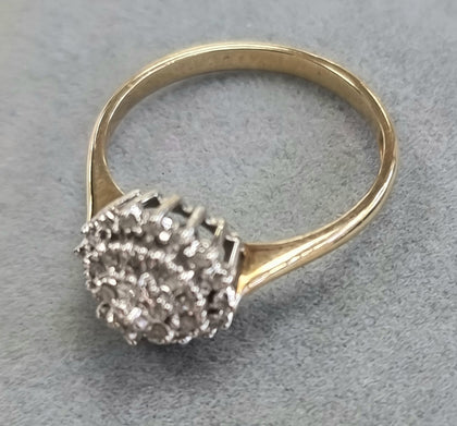 9ct Gold Diamond Cluster Size 