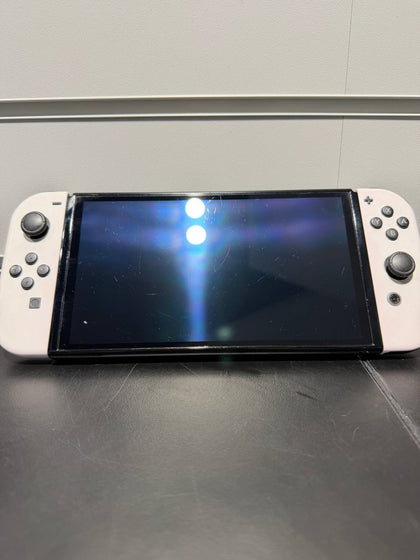 Nintend Switch OLED No Dock With Charger & Case