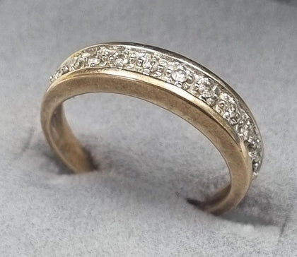 9ct Gold Diamond Ring Size L