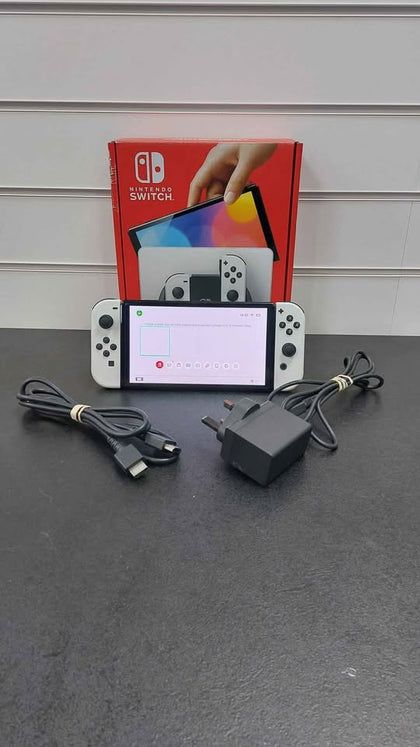 NINTENDO SWITCH OLED WHITE, 64GB, **BOXED**