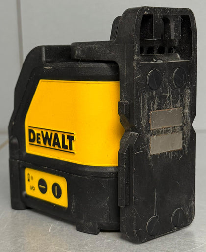 DeWalt DW088 Self Levelling Cross Line Red Laser Level ** Carry Case **