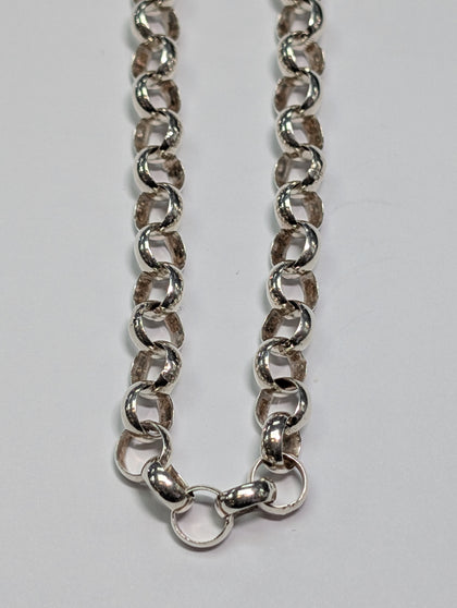 silver beltcher chain