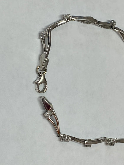 9ct White Gold Bracelet with stones 7.5