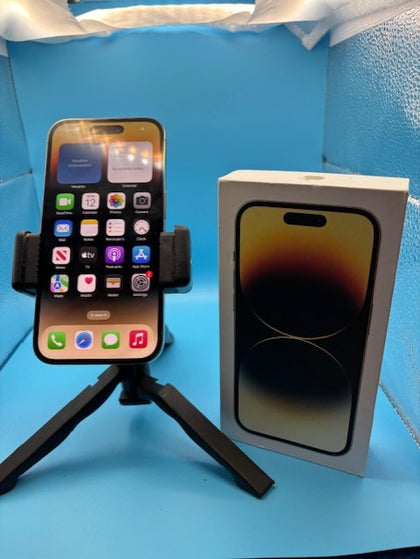Apple iPhone 14 Pro 512 GB Gold Unlocked Boxed With Charger.