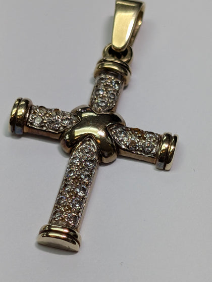 9ct Gold CZ Stoned Cross Pendant