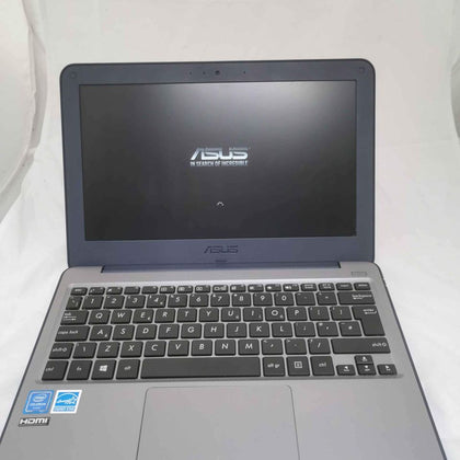 ASUS W202n 4GB Ram 64GB SSD 11