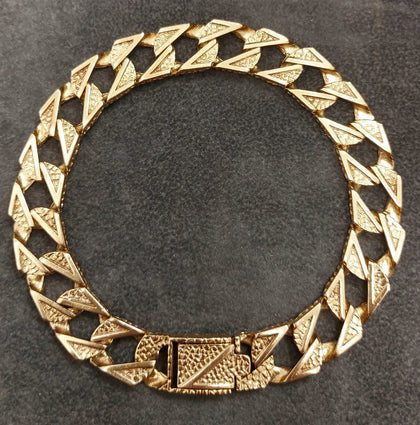 9ct Vintage Textured Yellow Gold Curb Bracelet 31.5G - 8.5