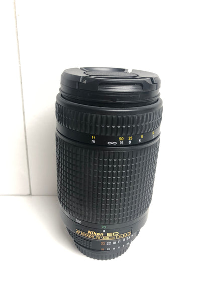 Nikon AF 70-300mm F/4-5.6D ED