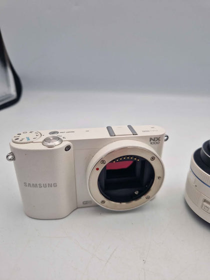 **DEAL** Samsung NX1100 20.3MP Mirrorless Camera with 20-50mm Lens – White