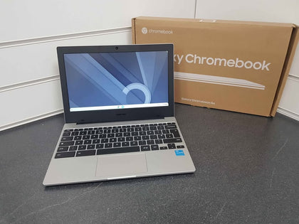 Samsung Galaxy Chromebook Go