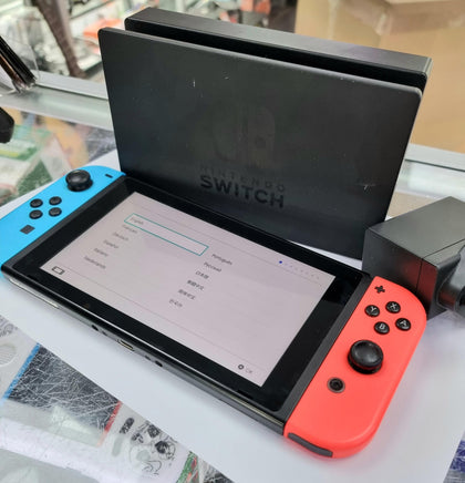 NINTENDO SWITCH CONSOLE