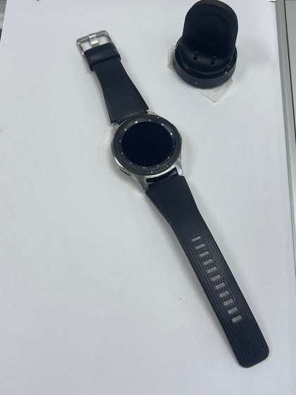 Samsung Galaxy SM-R800 Smartwatch Bluetooth.