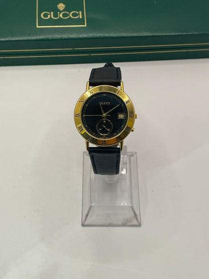 Gucci 3800M Chronograph 18K Gold