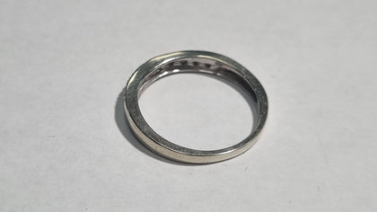 9ct White Gold Diamond Ring P.5