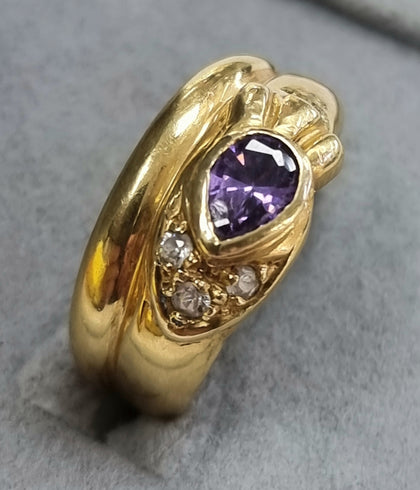 18ct Gold Ring Purple/Clear Stones Size 